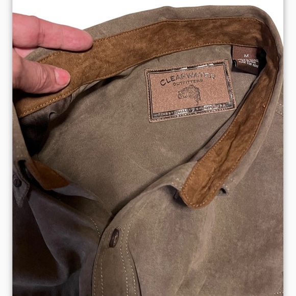 Men’s Long sleeve Brown Shirt - Size Medium - Picture 3 of 6